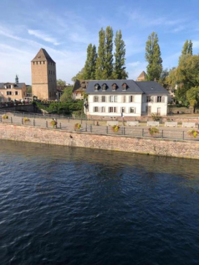 Au bord de l’eau
